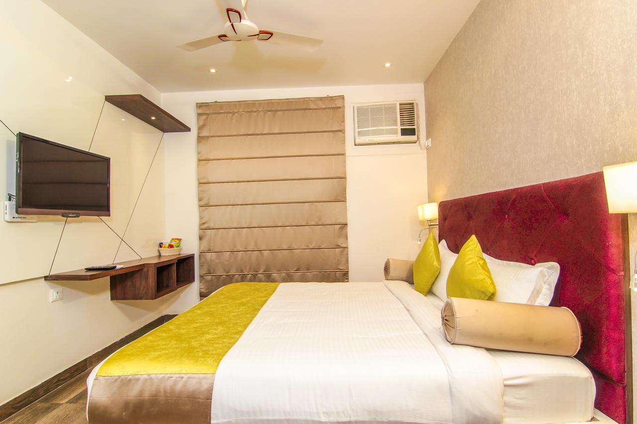 Hotel Gurveer Royal Lucknow Exterior photo